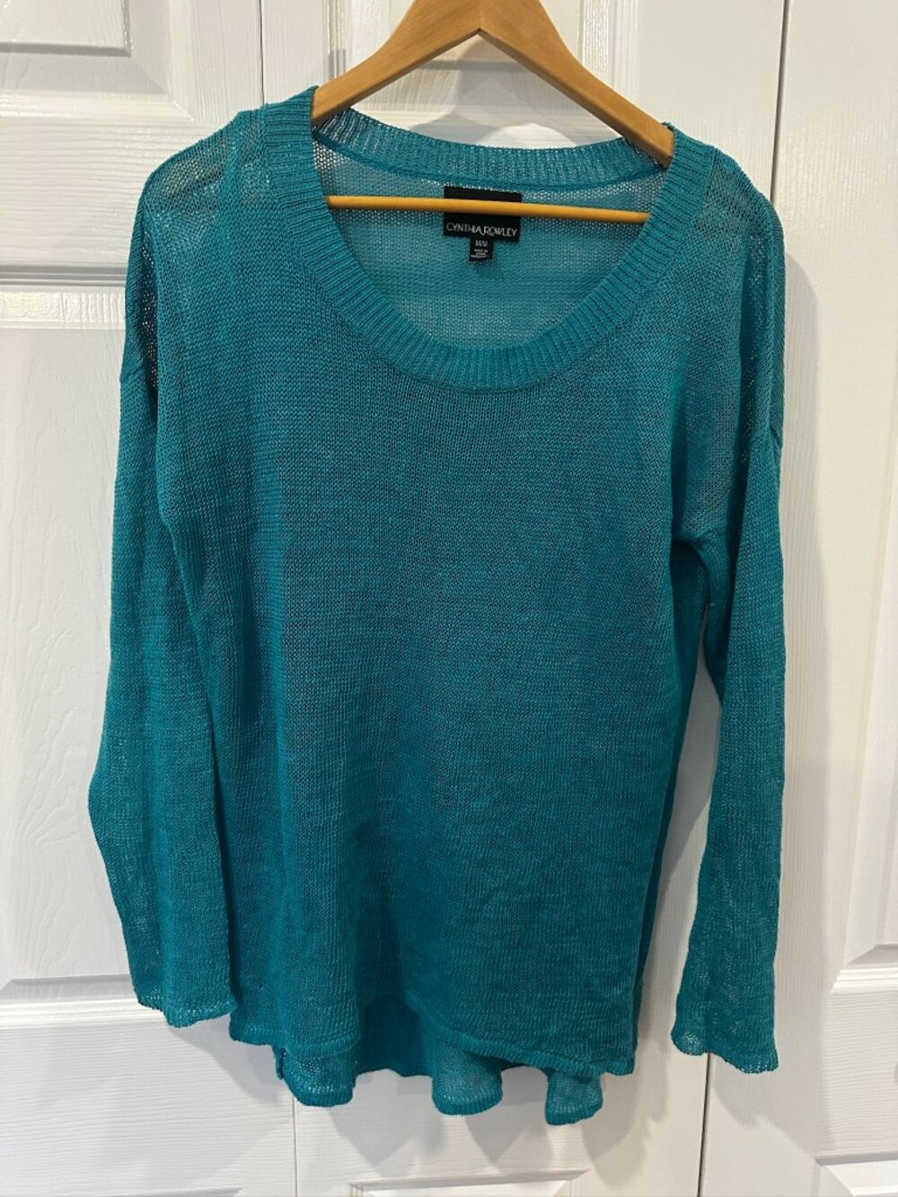 Cynthia Rowley Turquoise Lightweight Knit Sweater Size Medium